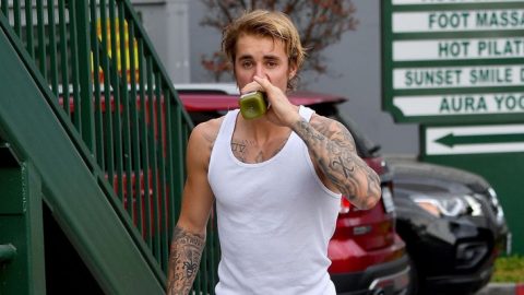 Justin Bieber ensina truque para fãs ajudarem a alavancar seu novo hit nas paradas