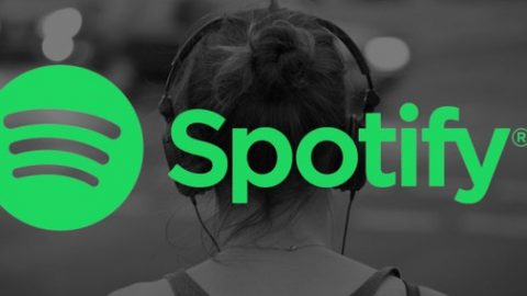Spotify disponibiliza letras de música em tempo real para seus usuários