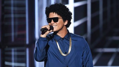 Bruno Mars vende parte de seu catálogo musical para a Warner Chappell