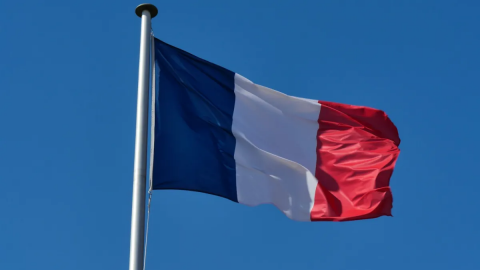 Gigantes do Streaming Unem Forças Contra “Imposto de Streaming” na França